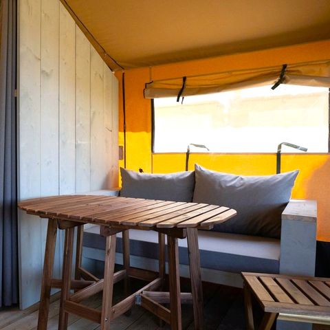 CANVAS AND WOOD TENT 4 people - Salguer Safari