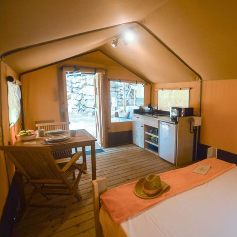 CANVAS AND WOOD TENT 2 people - Montgrí tent