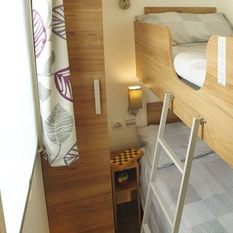 Mobile home 8 persons - Premium | 3 Bedrooms | Sleeps 6-8 people | Semi-covered terrace | 1 Bathroom | Air conditioning