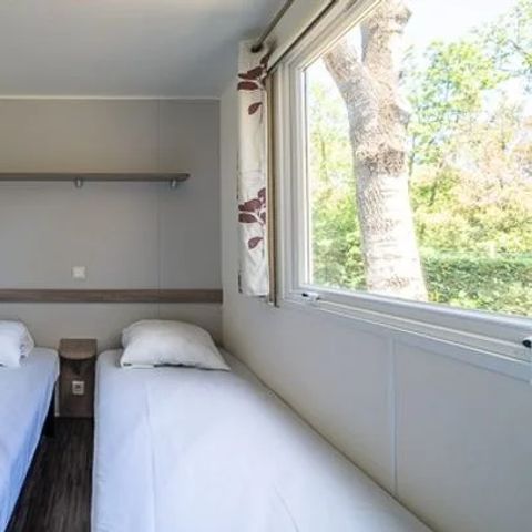 Mobile home 6 persons - Comfort | 2 Bedrooms | 4/6 Pers. | *Elevated terrace* | 1 Bathroom | Air-con.