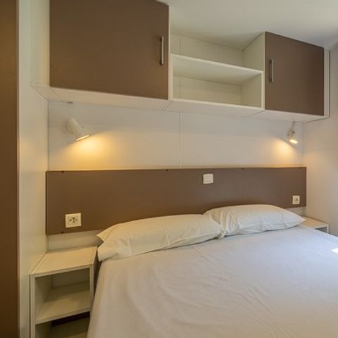 Mobile home 4 persons - Classic | 3 Bedrooms | 4 Pers. | Single terrace | Air-con.