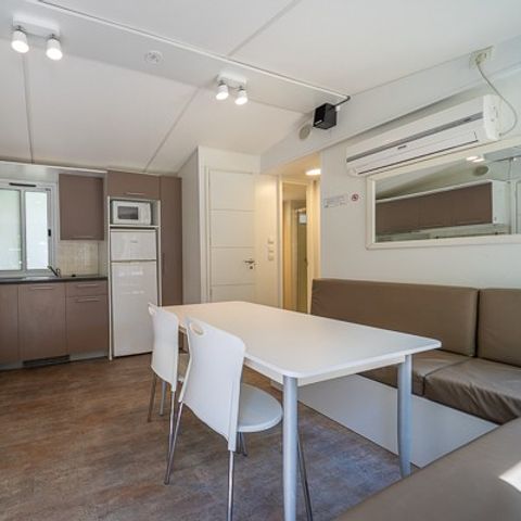Mobile home 4 persons - Classic | 3 Bedrooms | 4 Pers. | Single terrace | Air-con.