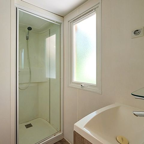 Mobile home 6 persons - Classic | 3 Bedrooms | 6 Pers. | Raised terrace | Air-con.