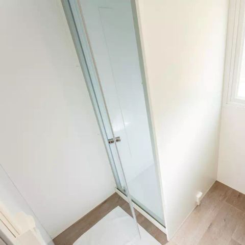 Mobile home 4 persons - Mobile-home | Comfort | 2 Bedrooms | 4 Pers. | Single terrace | Air-con.