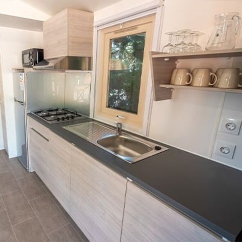 Mobile home 4 persons - Mobile-home | Comfort XL | 2 Bedrooms | 4 Pers. | Raised terrace | Air-con.