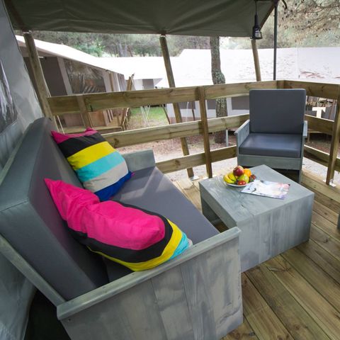 Canvas and wooden tent 5 persons - SAFARI (WITHOUT SANITARY FACILITIES)