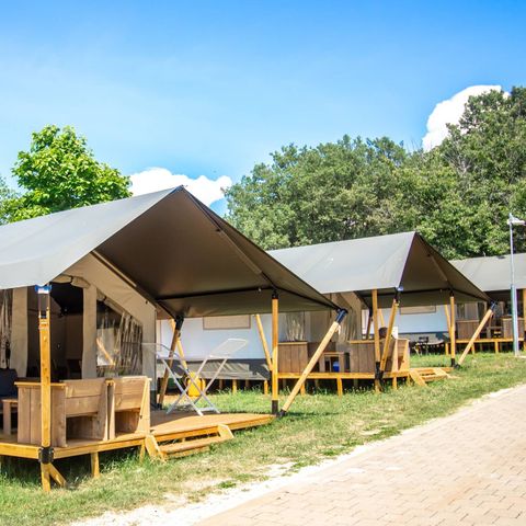 Canvas and wooden tent 5 persons - Safari tent Comfort