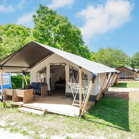 Canvas and wooden tent 5 persons - Safari tent Comfort