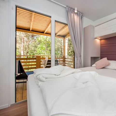Mobile home 6 persons - Mobile-home | Comfort XL | 3 Bedrooms | 6 Pers | Raised terrace | 2 bathrooms | Air conditioning | TV