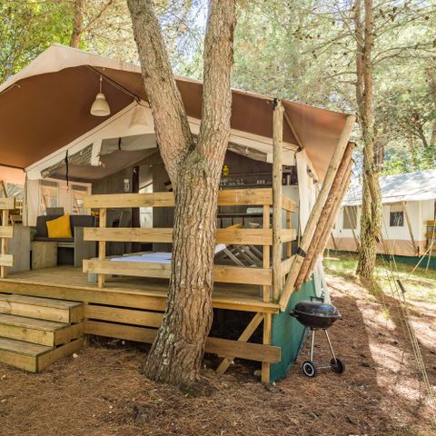 Canvas and wooden tent 5 persons - Safari tent Luxe (5P)
