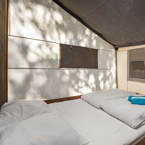 Canvas and wooden tent 5 persons - Safari tent Luxe (5P)