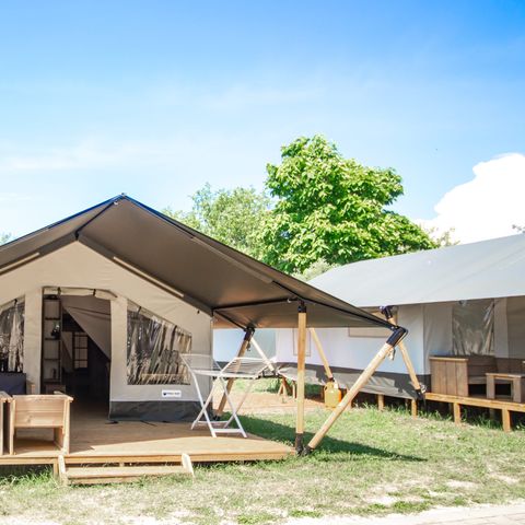 Canvas and wooden tent 5 persons - Safari tent Comfort