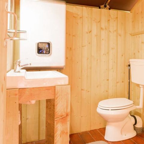 Canvas and wooden tent 5 persons - Safari tent Sorella + sanitary facilities + air conditioning (6P)