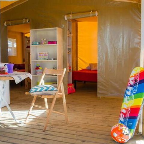 Canvas and wooden tent 5 persons - 2 Bedrooms | 5 Persons | Single Terrace | No Bathroom