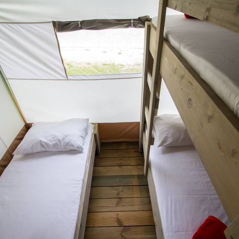 Canvas and wooden tent 4 persons - SAFARI (WITHOUT SANITARY FACILITIES)