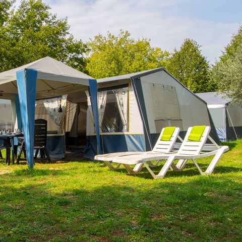 Glamping tent 4 persons - BUNGALOWTENT (WITHOUT SANITARY FACILITIES)