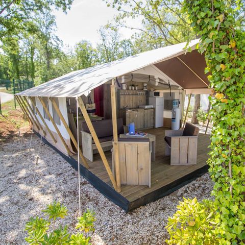 Canvas and wooden tent 4 persons - SAFARITENT XXL + AIR CONDITIONING