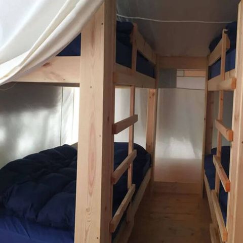 Canvas and wooden tent 4 persons - SAFARITENT RELAX (WITHOUT SANITARY FACILITIES)
