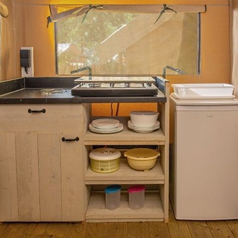 Canvas and wooden tent 5 persons - Super Lodge Tent | 2 Bedrooms | 4/5 Pers.
