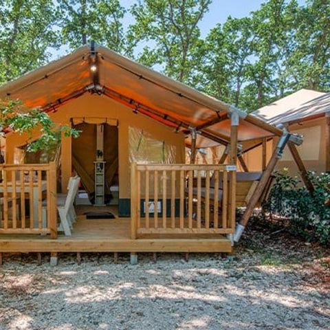Canvas and wooden tent 5 persons - Super Lodge Tent | 2 Bedrooms | 4/5 Pers.