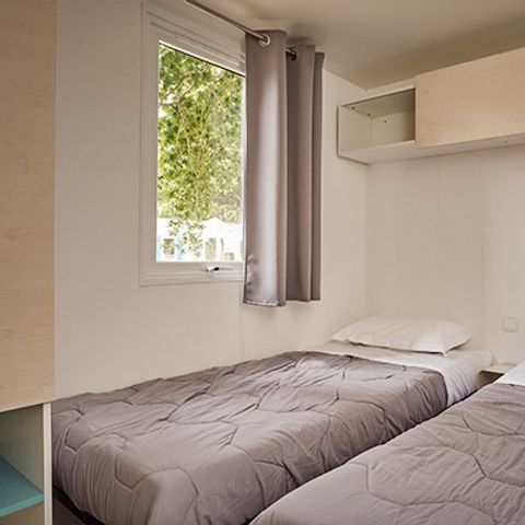 Mobile home 6 persons - Classic | 3 Bedrooms | 6 Pers | Raised terrace | Air conditioning