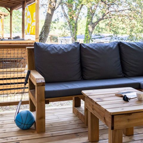 Mobile home 6 persons - Premium | 3 Bedrooms | Sleeps 6 | Lounge Terrace | 1 Bathroom | Air Conditioning | TV