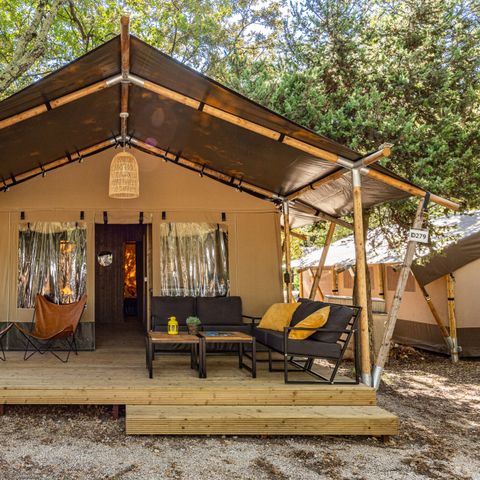 Canvas and wooden tent 4 persons - Safari tent Lodge + airco (6P)