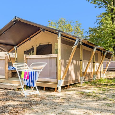 Canvas and wooden tent 4 persons - Safari tent Lodge + airco (5P)