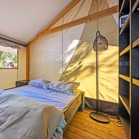 CANVAS AND WOOD TENT 4 people - Safari tent Bella Vista + airco (4P)