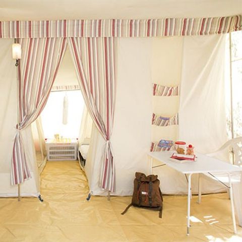 CANVAS BUNGALOW 5 people - 2 Bedrooms | 4/5 People | Without bathroom