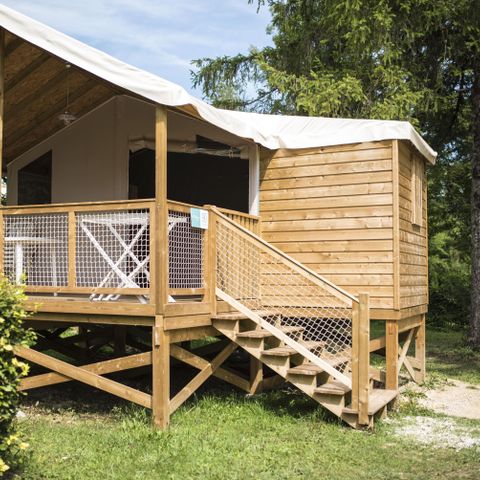 Canvas and wooden tent 5 persons - PILOTIS CABIN