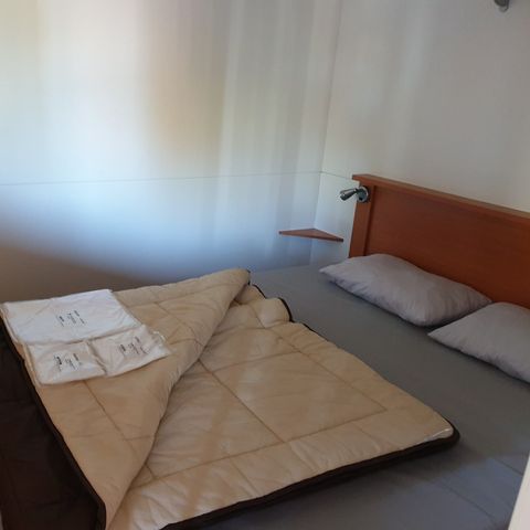 Mobile home 6 persons - Mobil-home | Classic | 2 Bedrooms | 4/6 Pers. | Raised terrace | Air-con.
