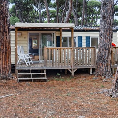 Mobile home 8 persons - Mobile-home | Comfort XL | 3 Bedrooms | 6/8 Pers. | Raised terrace | Air-con.
