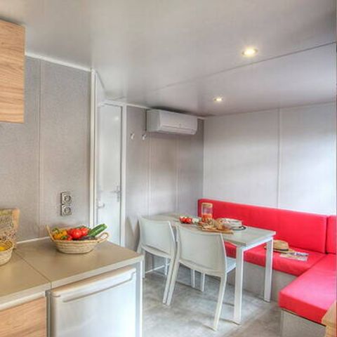 Mobile home 4 persons - Mobile-home | Classic | 2 Bedrooms | 4 Pers | Raised terrace | 2 bathrooms | Air conditioning | TV