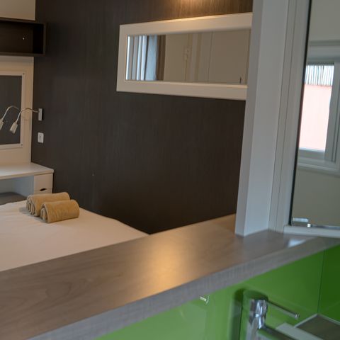 MOBILE HOME 4 people - 06 - TAOS LUXURY 2 CH 2 SDB - Bosquet