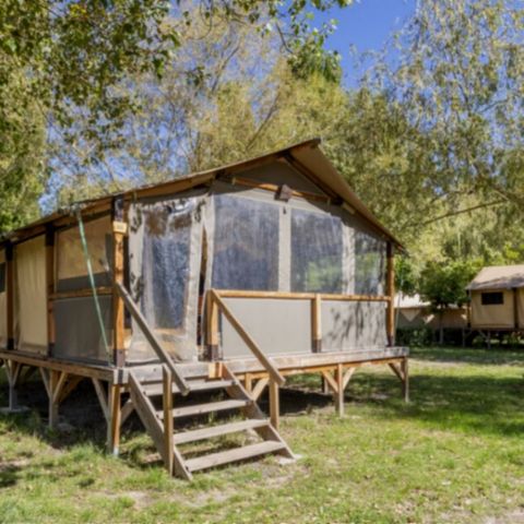 CANVAS AND WOOD TENT 5 people - CONFORT 2ch 5P without sanitary facilities