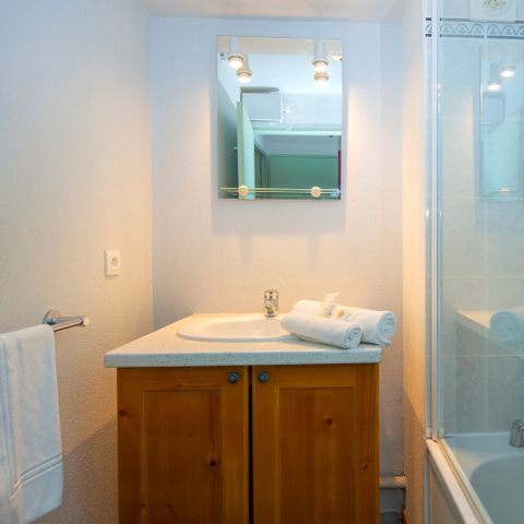 APARTMENT 6 people - G/275_3 ROOMS SLEEPS 6