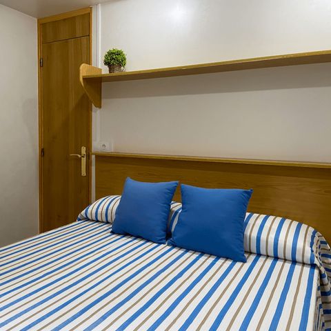 Bungalow 4 persons - COTE D'AZUR (4 PAX) maximum 2 adults and 2 kids.