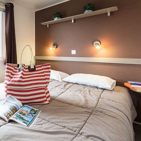 Mobile home 6 persons - Classic XL | 3 Bedrooms | 6 Pers. | Raised terrace | Air-con.