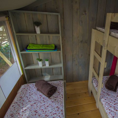 CANVAS AND WOOD TENT 5 people - Luxury safari