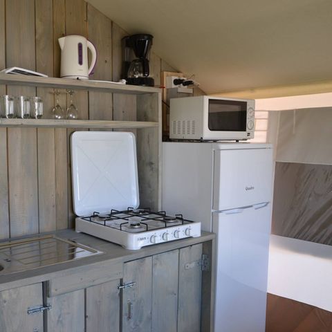 CANVAS AND WOOD TENT 5 people - Luxury safari