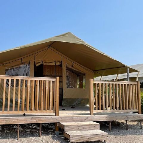 CANVAS AND WOOD TENT 5 people - Safari tent Sorella + sanitary facilities + air conditioning (6P)
