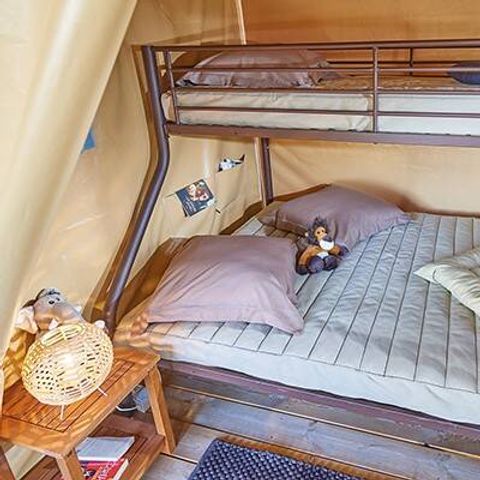 TENT 5 people - 2 Bedrooms | 4-5 Sleeps | No bathroom | Air-conditioning