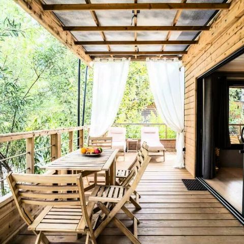 CANVAS AND WOOD TENT 5 people - Lodge Kabane sur Pilotis 3 Rooms 5 Persons Air-conditioned + TV