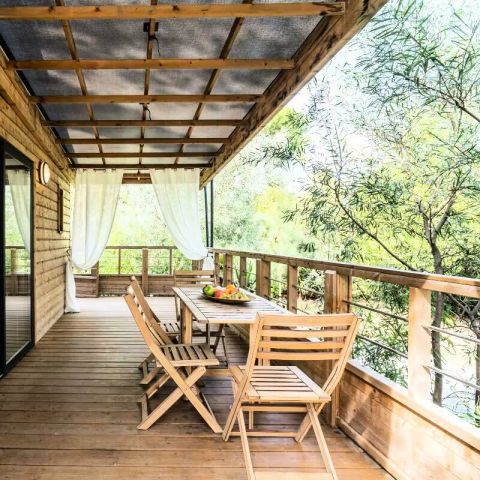 CANVAS AND WOOD TENT 5 people - Lodge Kabane sur Pilotis 3 Rooms 5 Persons Air-conditioned + TV