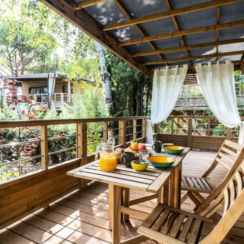 UNUSUAL ACCOMMODATION 5 people - Lodge Kabane sur Pilotis 3 Rooms 5 Persons Air-conditioned + TV