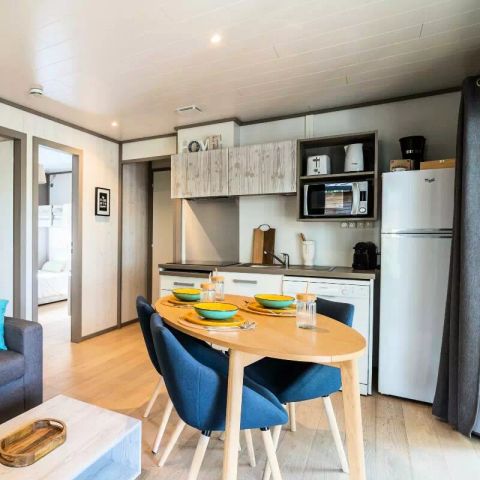 UNUSUAL ACCOMMODATION 5 people - Lodge Kabane sur Pilotis 3 Rooms 5 Persons Air-conditioned + TV