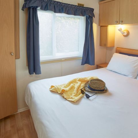 Mobile home 8 persons - Classic | 3 Bedrooms | 6/8 Pers. | Uncovered elevated terrace | Air-conditioning.