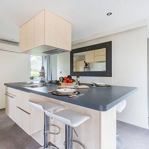 Mobile home 8 persons - Premium Exclusive | 3 Bedrooms | 6/8 Pers | Raised terrace | 2 bathrooms | Air conditioning | TV