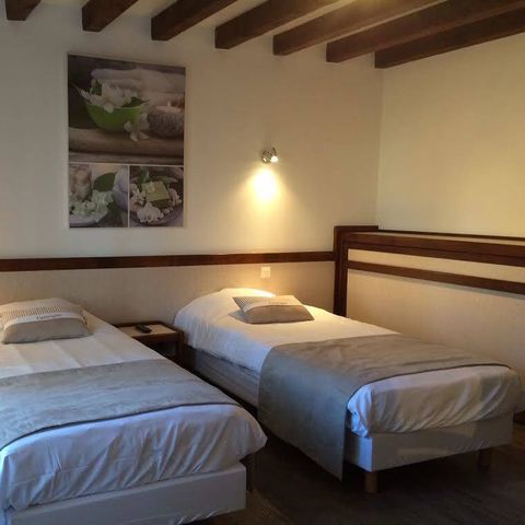 Apartment 6 persons - Flat | 2 Bedrooms | 4/6 People | Uncovered elevated terrace | 2 bathrooms | TV